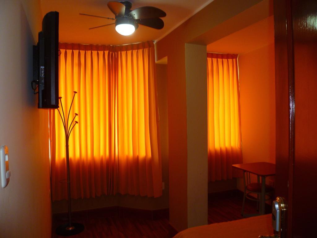 Hostal Oasis