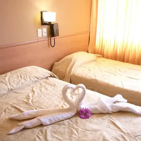 Hospedaje Oasis Chiclayo Habitación foto